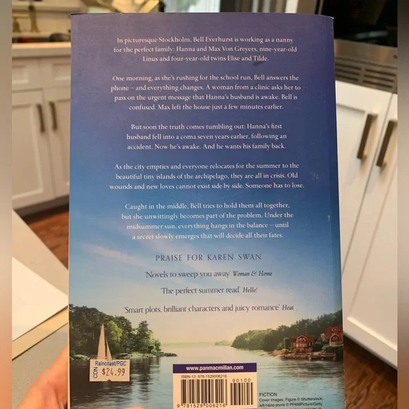 TWO ADULT FICTION BOOKS - Picture 7 of 9